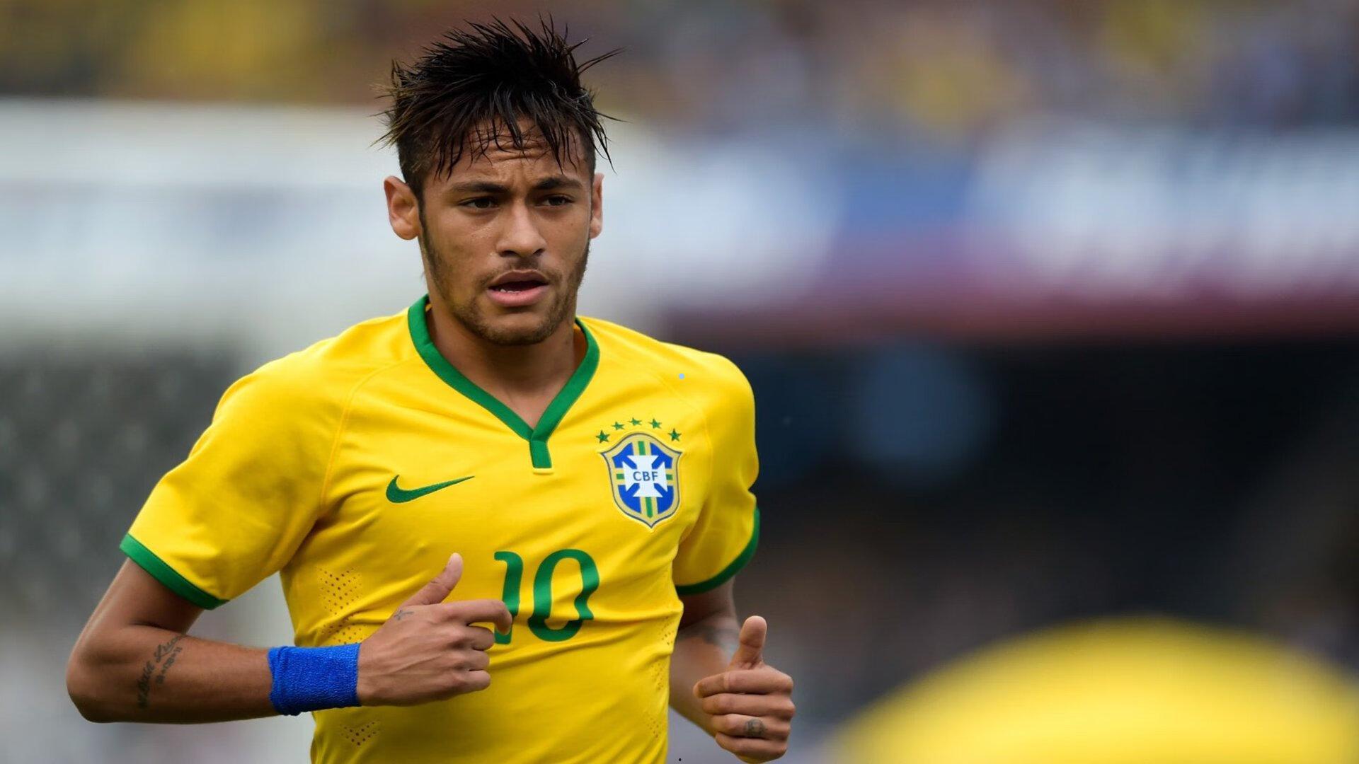 邮报披露，梅努与曼联关系濒临破裂，那不勒斯成热门下家